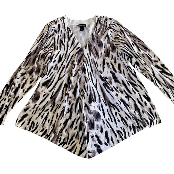 Lane Bryant Animal Print V-Neck Blouse Low High Long Sleeve Cotton Knit Sz 22/24 - Picture 2 of 8